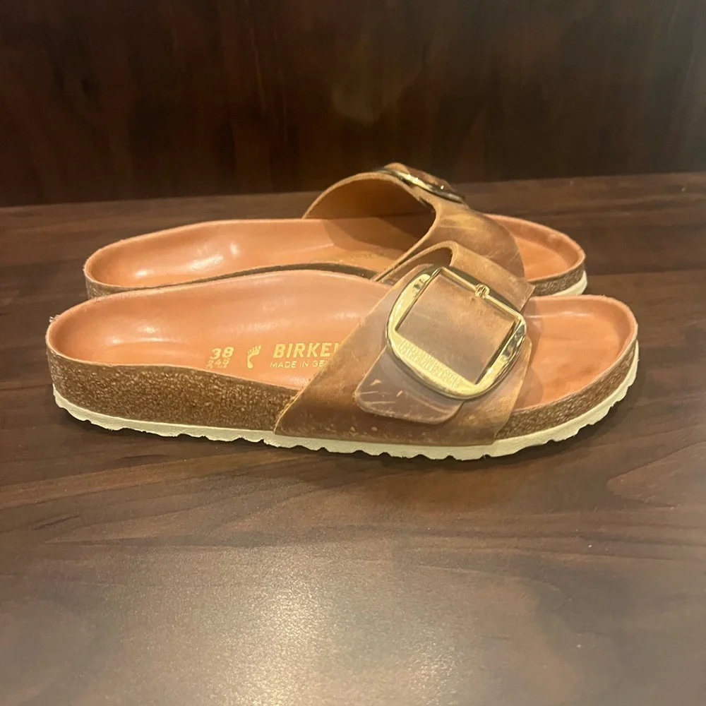 Birkenstock Brown Sandals with Gold Buckle - Picture 2 of 6